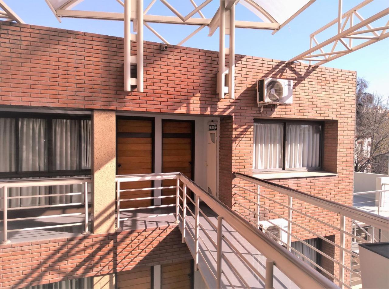 Premium Mendoza Apart Hotel Exterior photo